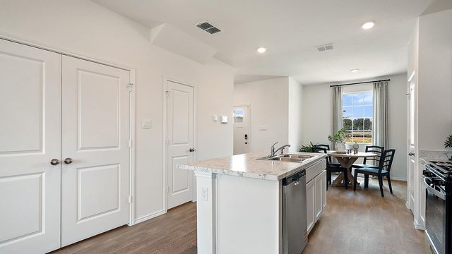 318 NIZAO LN, Bastrop, TX 78602