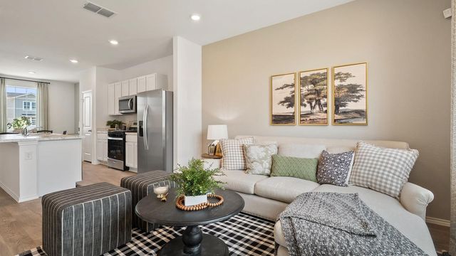 318 NIZAO LN, Bastrop, TX 78602