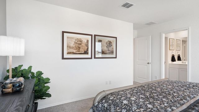 318 NIZAO LN, Bastrop, TX 78602