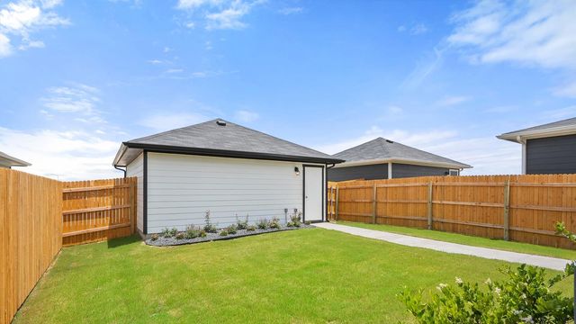 318 NIZAO LN, Bastrop, TX 78602