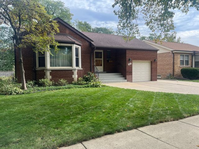 18521 Highland Avenue, Homewood, IL 60430