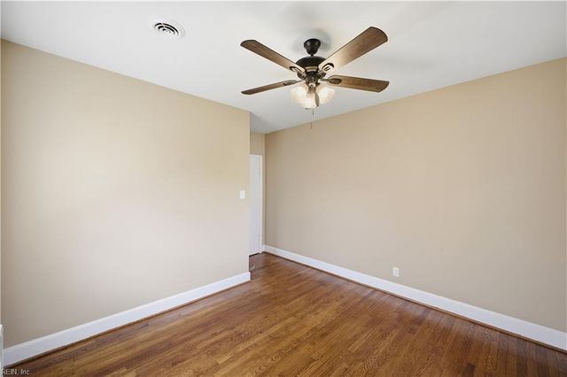 4009 Catesby Jones DR, Hampton, VA 23669
