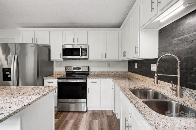 429 Castlewood Circle, Rock Hill, SC 29730