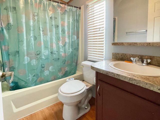 2216 Smith Street, Orange, TX 77630