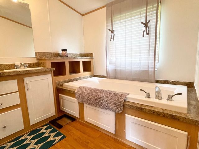 2216 Smith Street, Orange, TX 77630