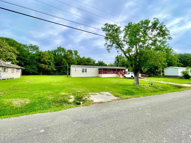 2216 Smith Street, Orange, TX 77630
