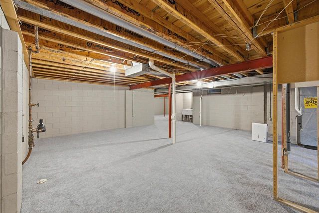 5321 W Woodland DRIVE, Brown Deer, WI 53223