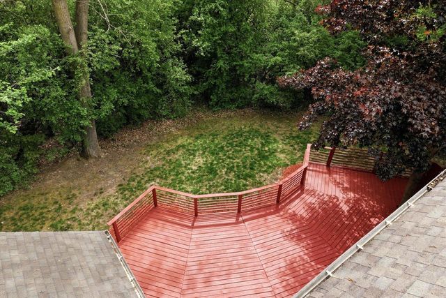 5321 W Woodland DRIVE, Brown Deer, WI 53223