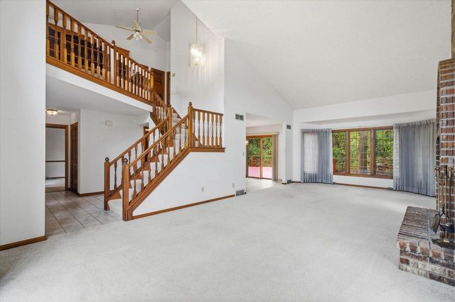 5321 W Woodland DRIVE, Brown Deer, WI 53223