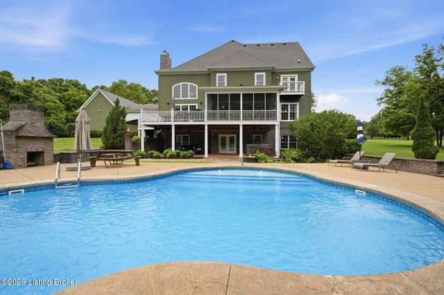 7901 Dobson Ln, Louisville, KY 40291