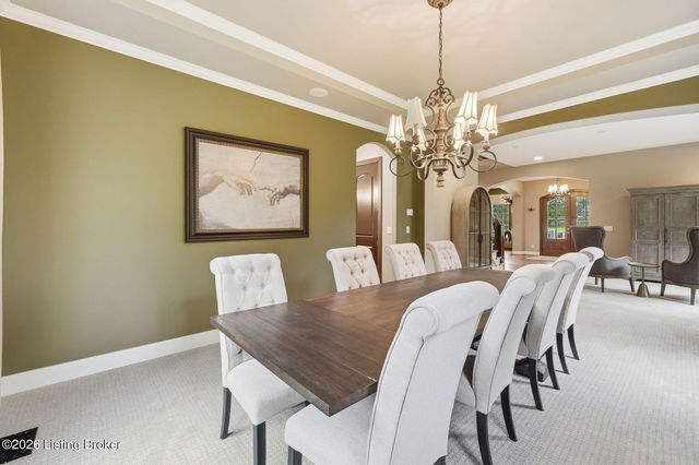 7901 Dobson Ln, Louisville, KY 40291