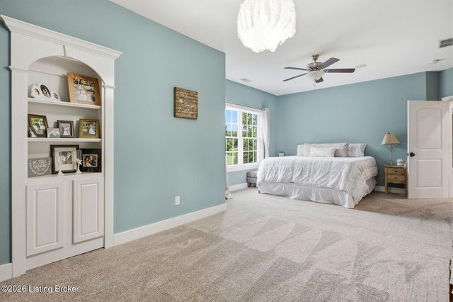 7901 Dobson Ln, Louisville, KY 40291