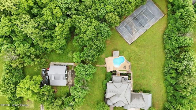 7901 Dobson Ln, Louisville, KY 40291