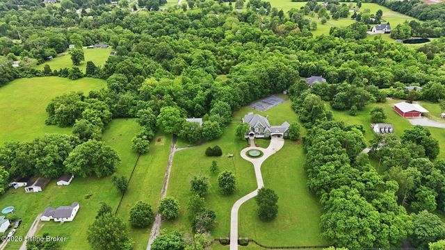 7901 Dobson Ln, Louisville, KY 40291