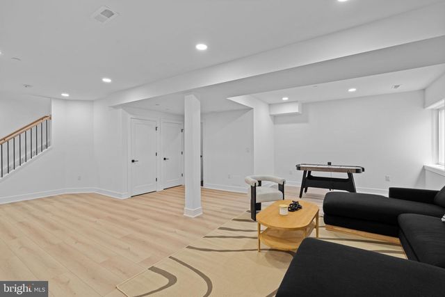 697 PROVIDENT RD, Southampton, PA 18966