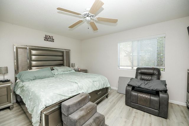 433 Snow Spring Ct, Waterford, CA 95386