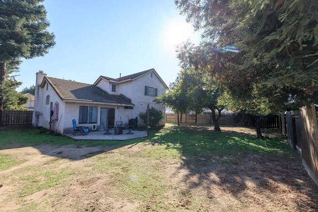 433 Snow Spring Ct, Waterford, CA 95386