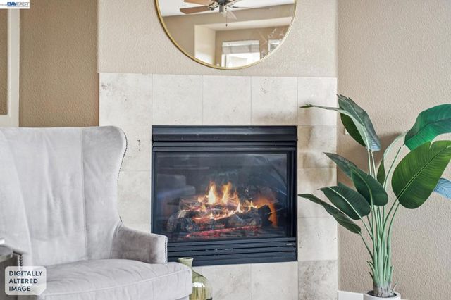 6403 Blue Rock Ct, Oakland, CA 94605