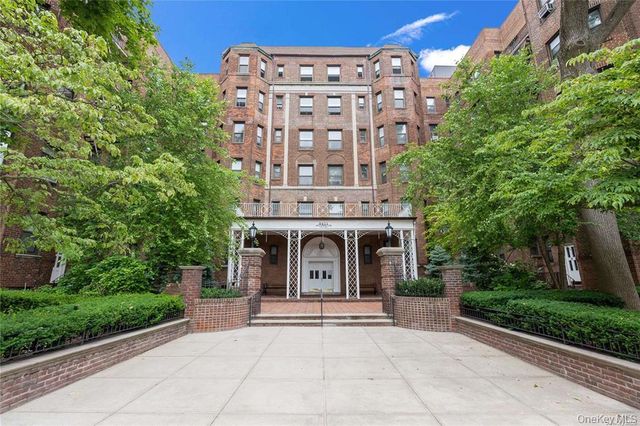 84-51 Beverly Road 6R, Kew Gardens, NY 11415