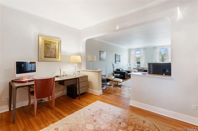 84-51 Beverly Road 6R, Kew Gardens, NY 11415
