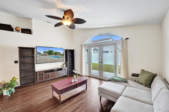 18343 SW 5TH Court, Pembroke Pines, FL 33029