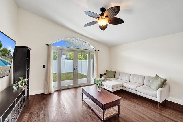 18343 SW 5TH Court, Pembroke Pines, FL 33029