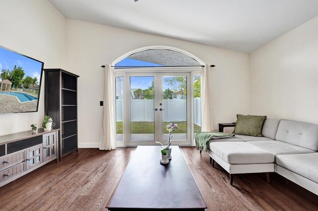 18343 SW 5TH Court, Pembroke Pines, FL 33029