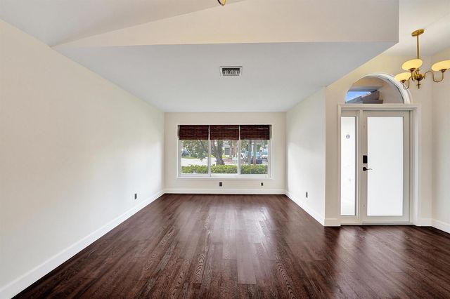 18343 SW 5TH Court, Pembroke Pines, FL 33029