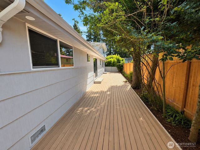 19001 Wallingford Ave N, Shoreline, WA 98133