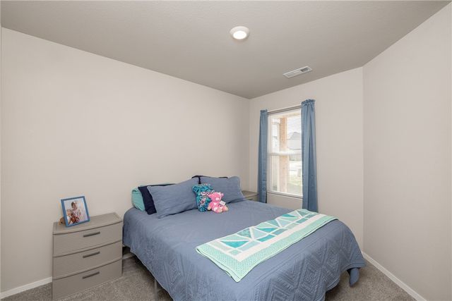2418 S Ouachita Drive, Fayetteville, AR 72701