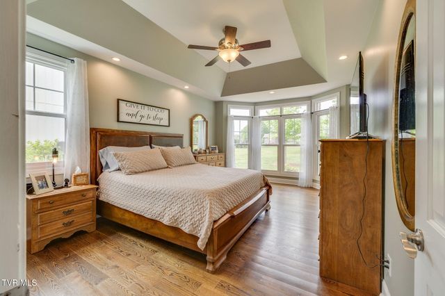 145 Grande Harbor Way, Blountville, TN 37617