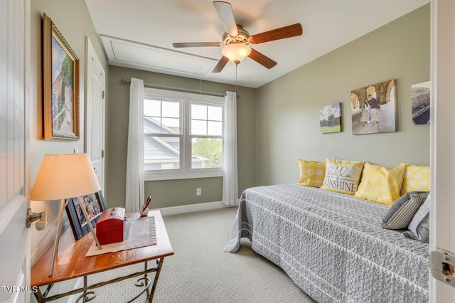 145 Grande Harbor Way, Blountville, TN 37617