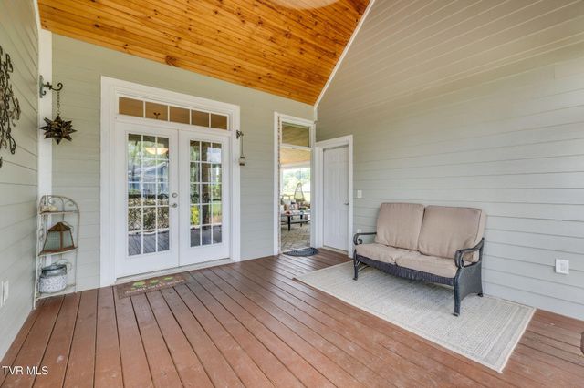 145 Grande Harbor Way, Blountville, TN 37617