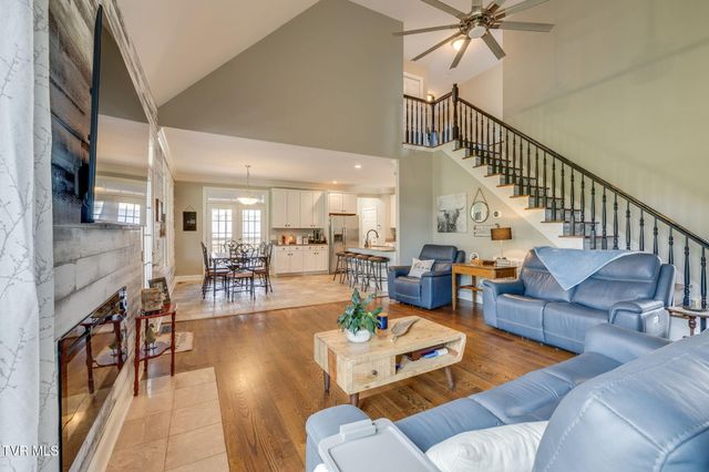 145 Grande Harbor Way, Blountville, TN 37617