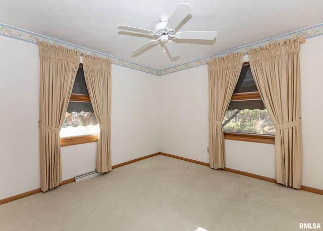 3332 16TH Street, Moline, IL 61265