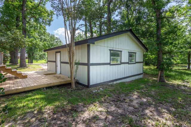 266 Lakeland Road, Huntsville, TX 77320
