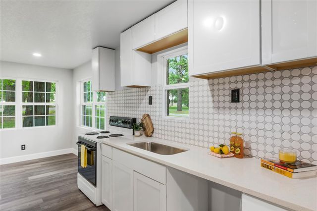 266 Lakeland Road, Huntsville, TX 77320