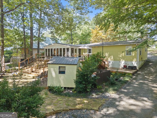 878 Lakeshore Road, Martin, GA 30557