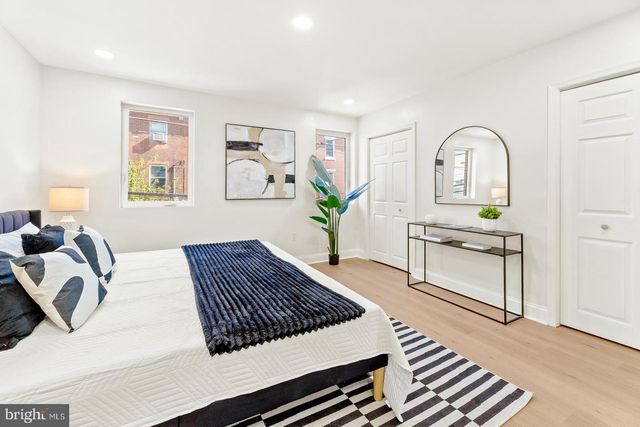 1316 S 6TH ST, Philadelphia, PA 19147