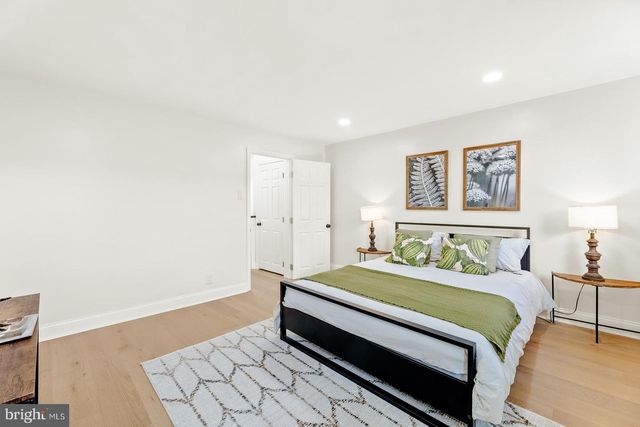 1316 S 6TH ST, Philadelphia, PA 19147