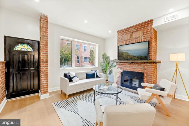 1316 S 6TH ST, Philadelphia, PA 19147