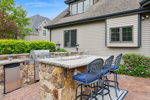 26455 S Justin Drive, Channahon, IL 60410