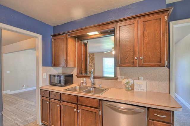 3302 Pheasant Run Road, Norman, OK 73072