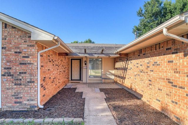 3302 Pheasant Run Road, Norman, OK 73072