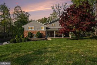 443 WOODCREST RD, Wayne, PA 19087