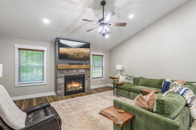 6870 Four Mile Ridge Road, Nashville, IN 47448