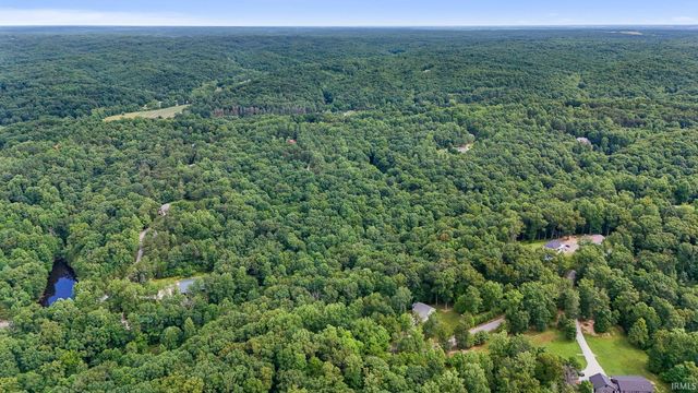 6870 Four Mile Ridge Road, Nashville, IN 47448