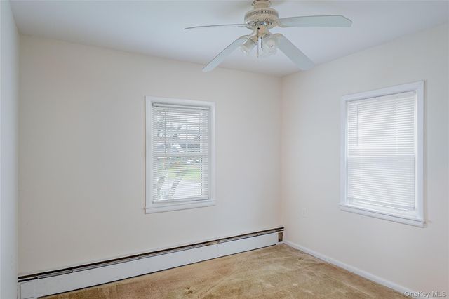 216 Hoyt Street, Port Ewen, NY 12429