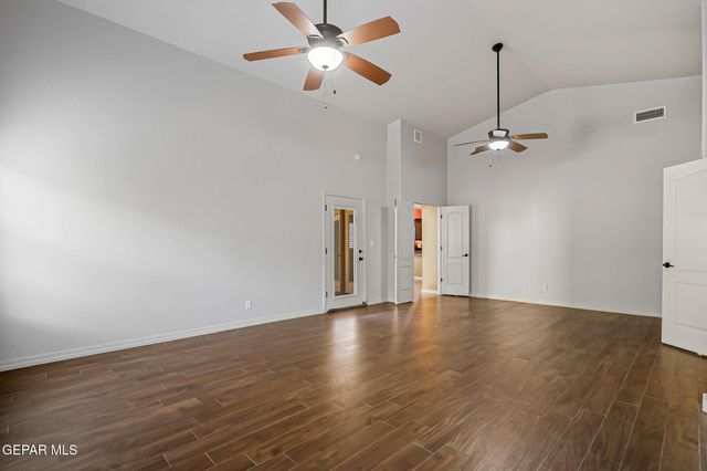 5961 LOS PUEBLOS Drive, El Paso, TX 79912