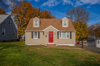 5 Cornell Street, Plainville, CT 06062